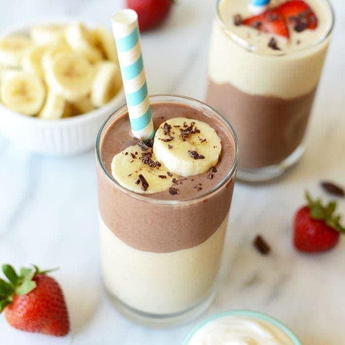 Minute Chocolate Banana Protein Smoothie: Your Delicious, High-Protein Go-To